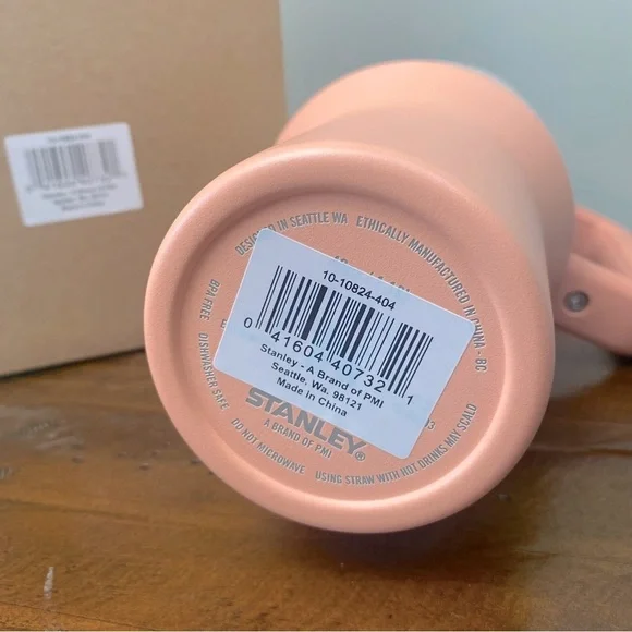 Stanley 40oz Stainless Steel Adventure - Melon - Picture 3 of 5